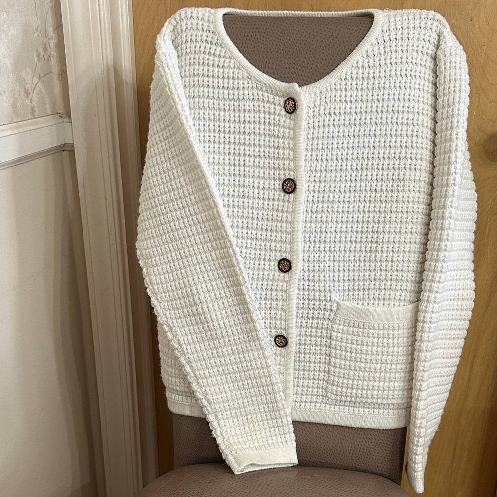 PRETTYGARDEN Cream Button Up Cardigan Chic Knit Sweater P2P 20-22”, 11” L